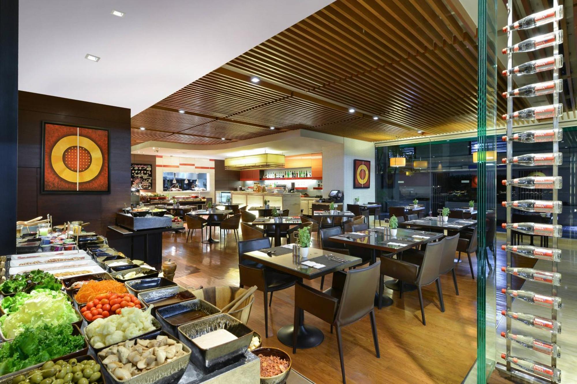 Sathorn Vista, Bangkok - Marriott Executive Apartments Exterior foto